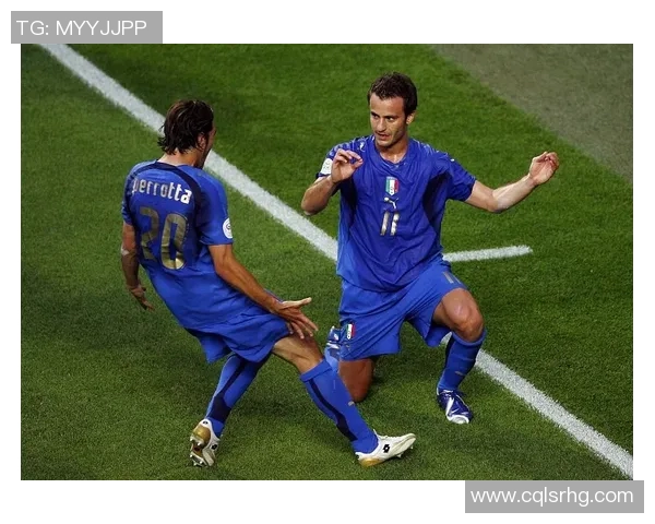 足球明星进球后的庆祝动作解析与背后故事分享