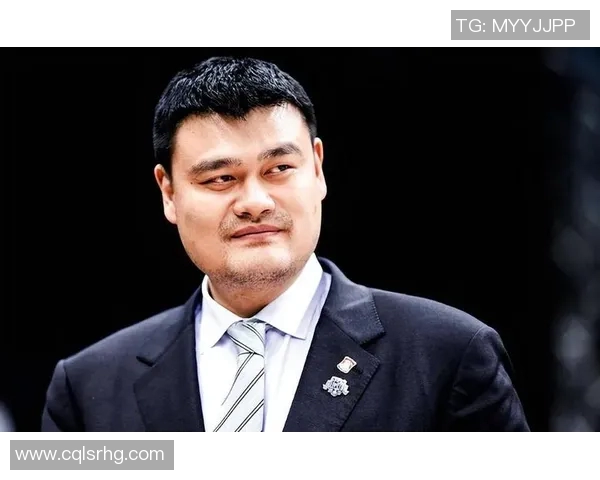 姚明篮球生涯与个人资料揭秘身高体重及成就一览